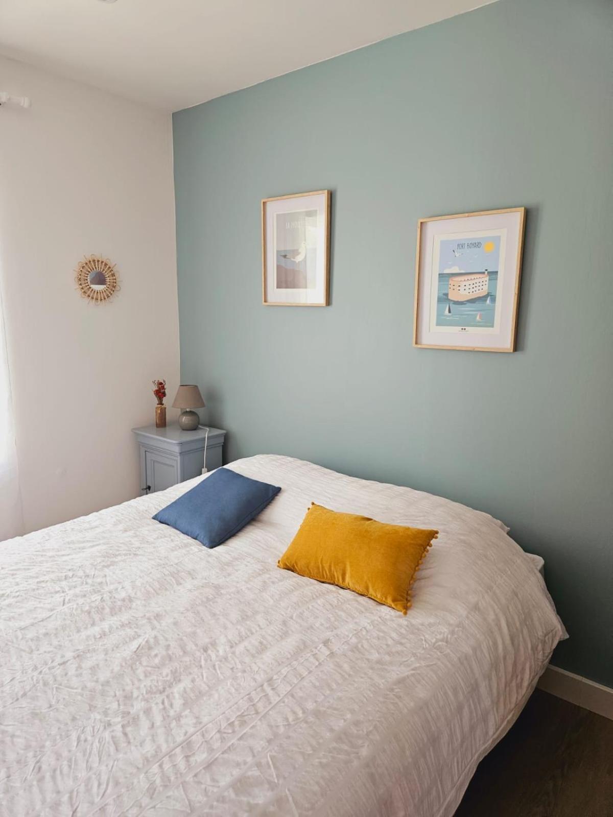 Maison De Vacances Entiere A 10 Mn De La Rochelle Dompierre-sur-Mer ภายนอก รูปภาพ
